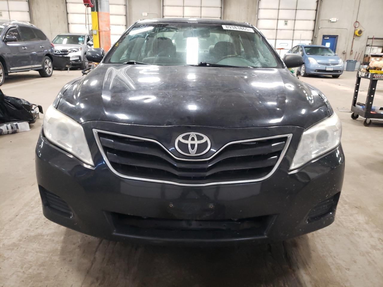 2011 Toyota Camry - Image 5