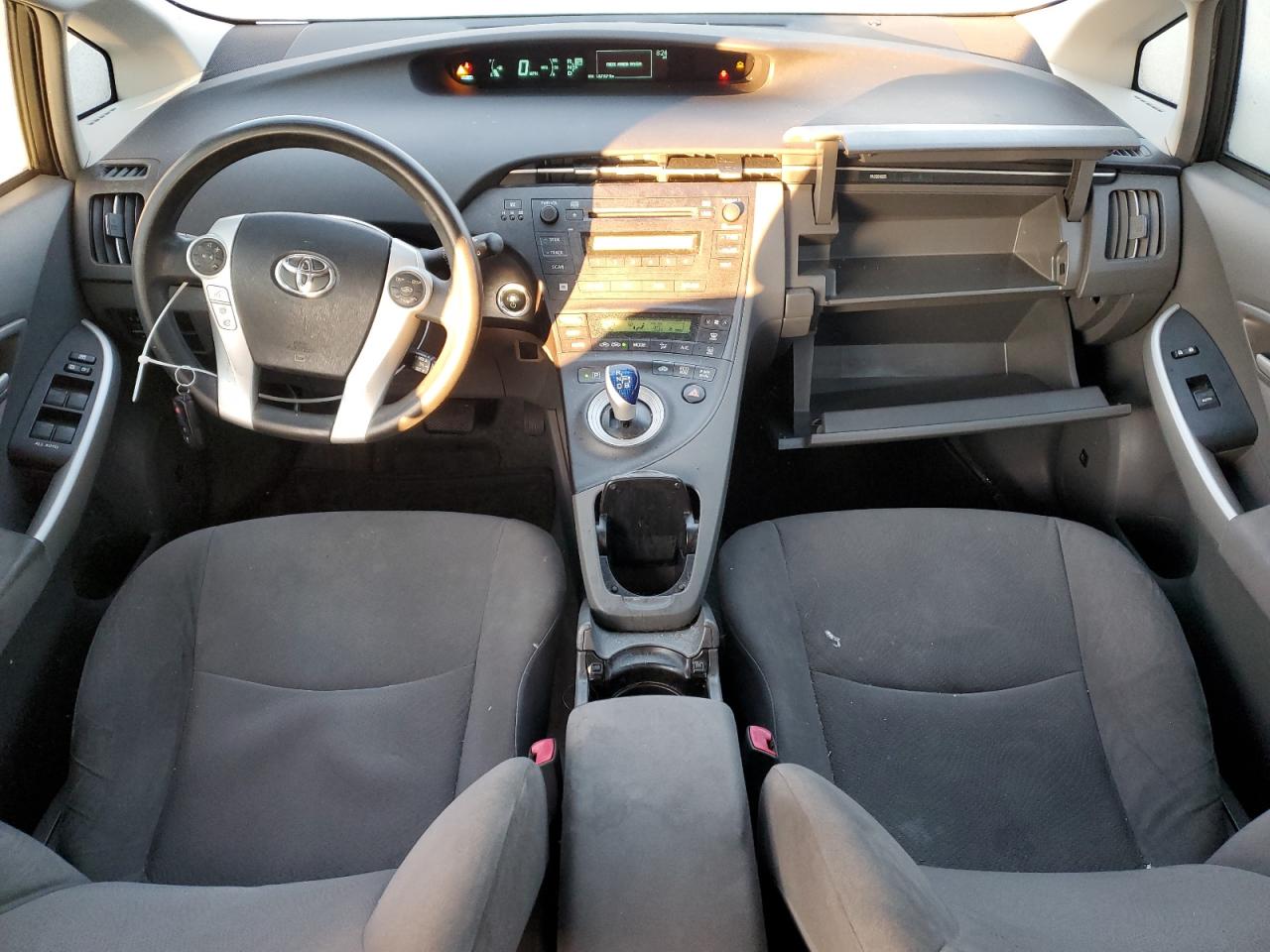 2010 Toyota Prius - Image 8
