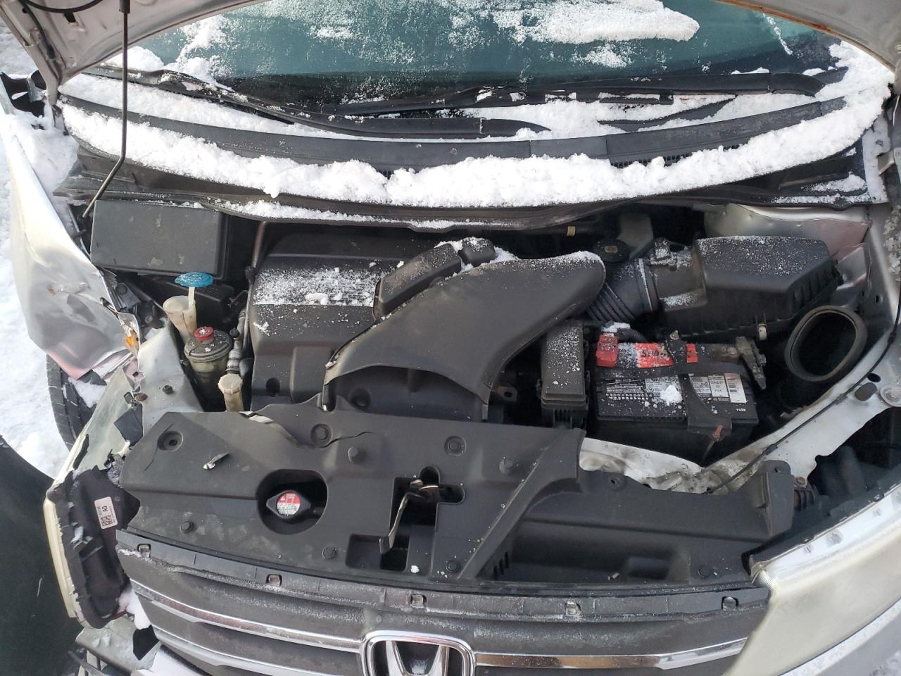 2012 Honda Odyssey - Image 12