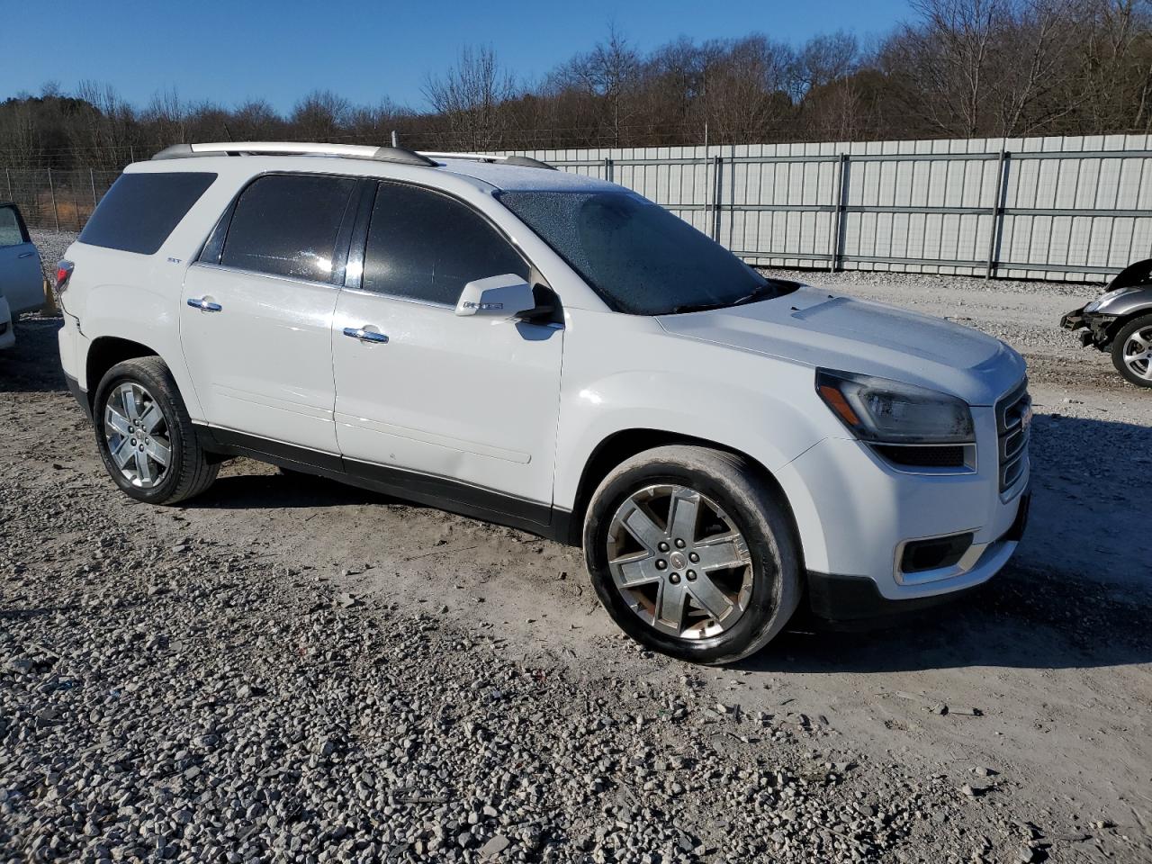 2017 GMC Acadia - Image 4