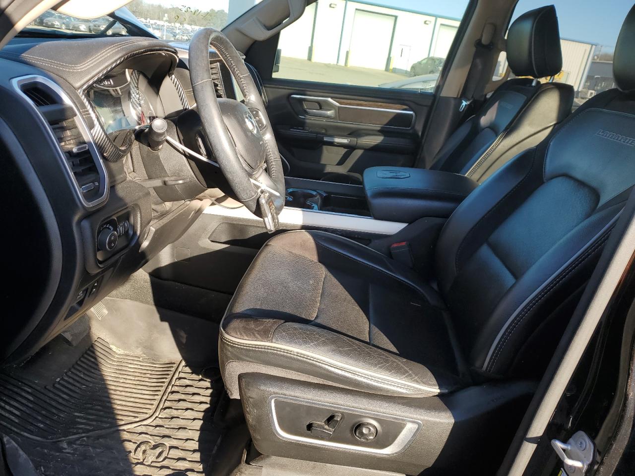 2020 RAM 1500 - Image 7