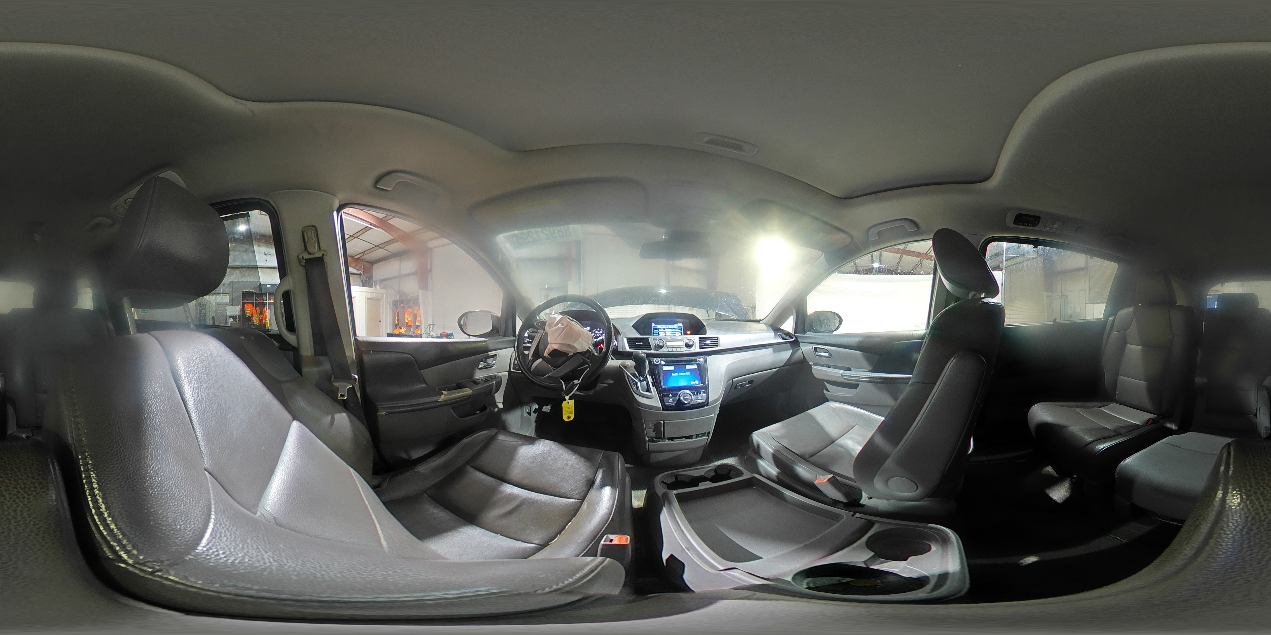 2014 Honda Odyssey - Image 15
