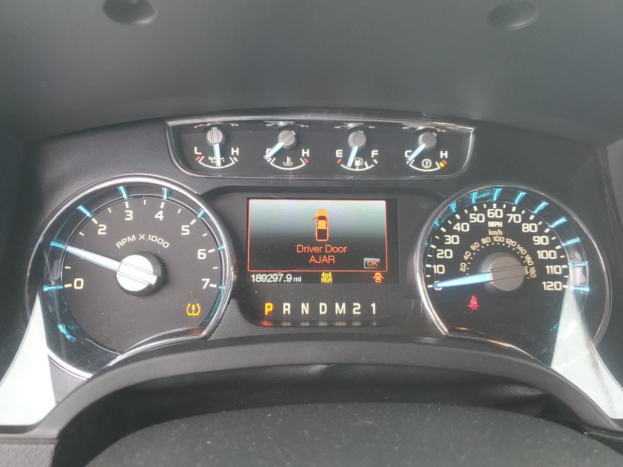 2012 Ford F-150 - Image 9