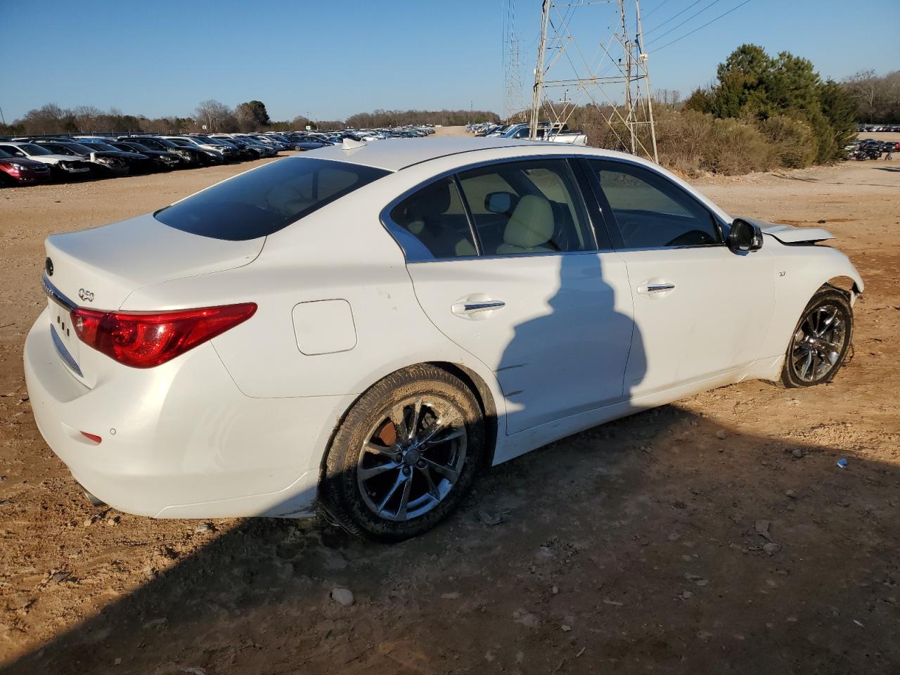 2015 Infiniti Q50 - Image 3