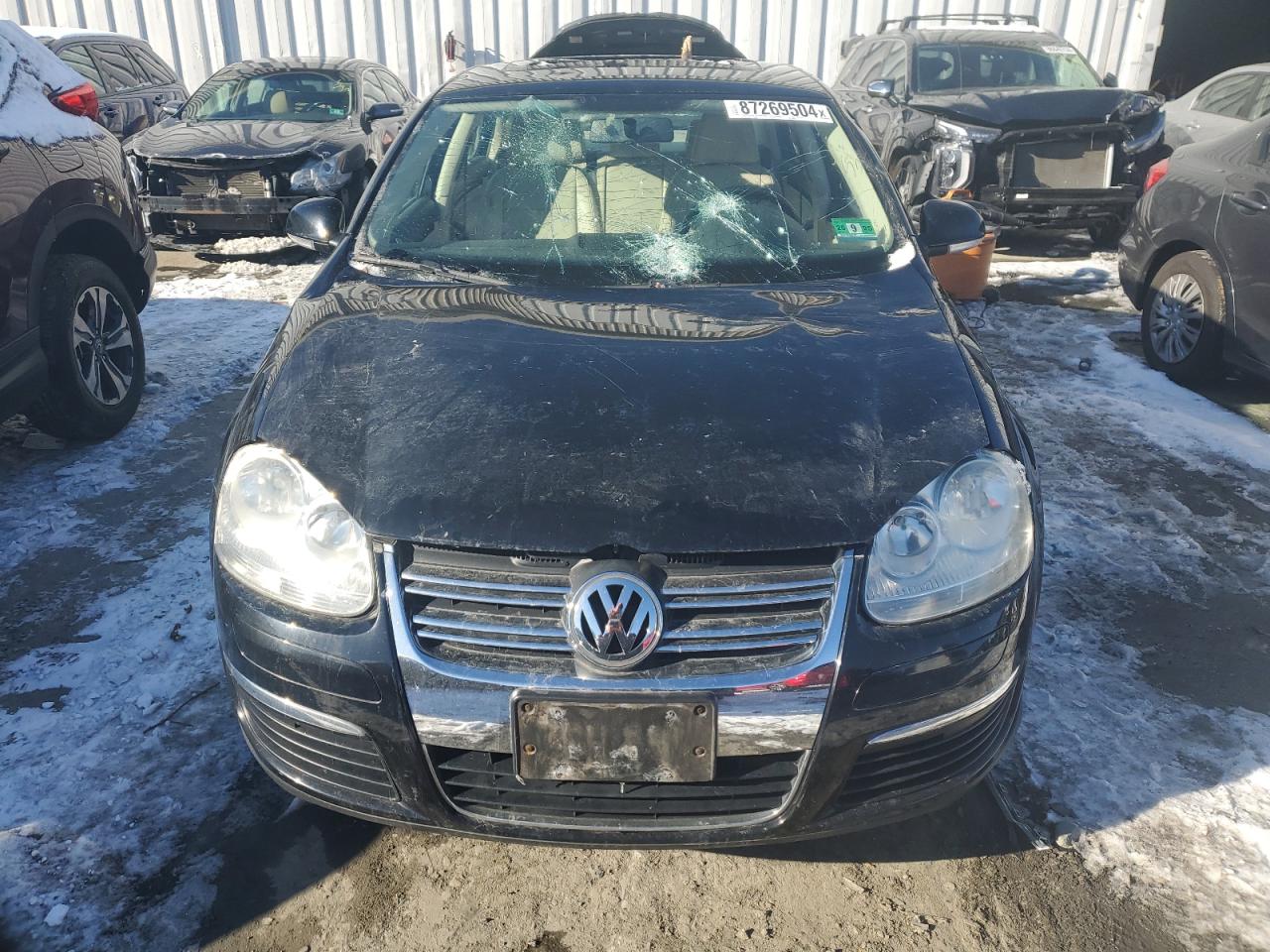 2010 Volkswagen Jetta - Image 5