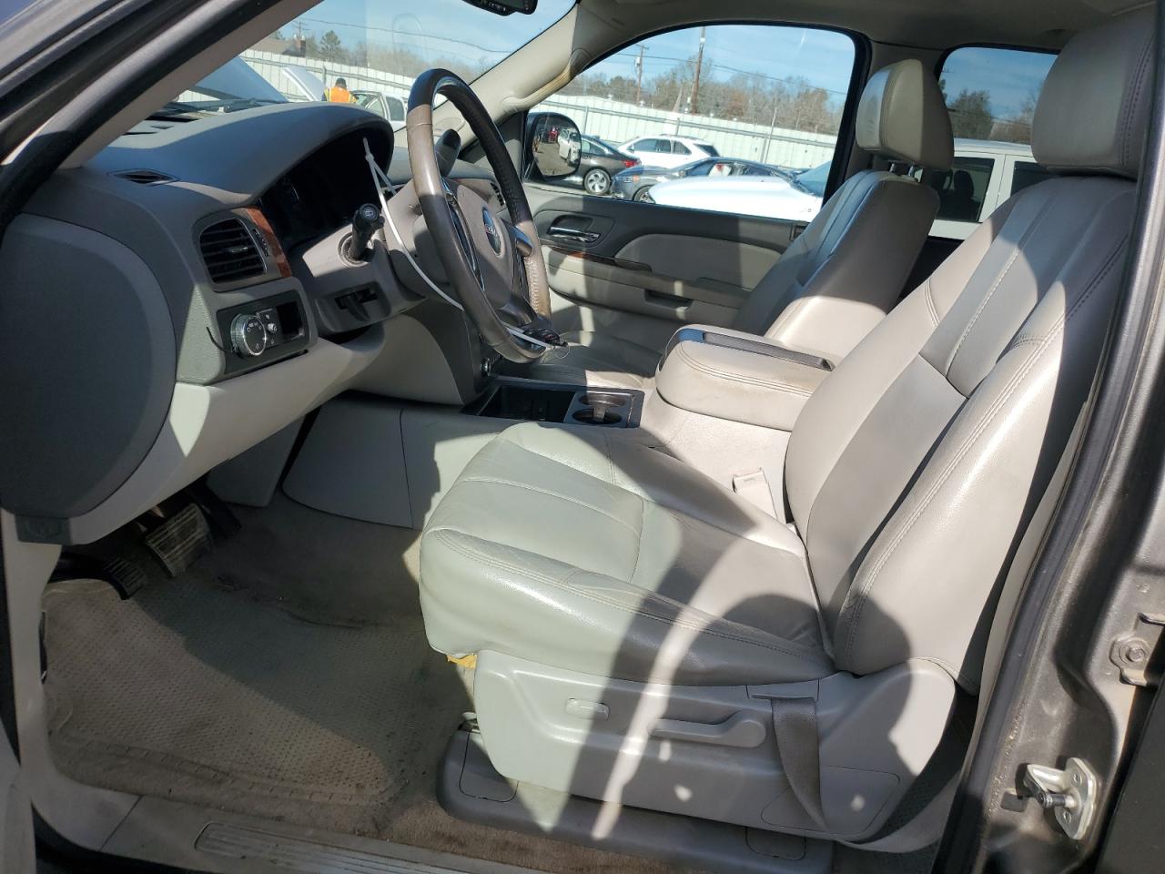 2007 GMC Yukon - Image 7