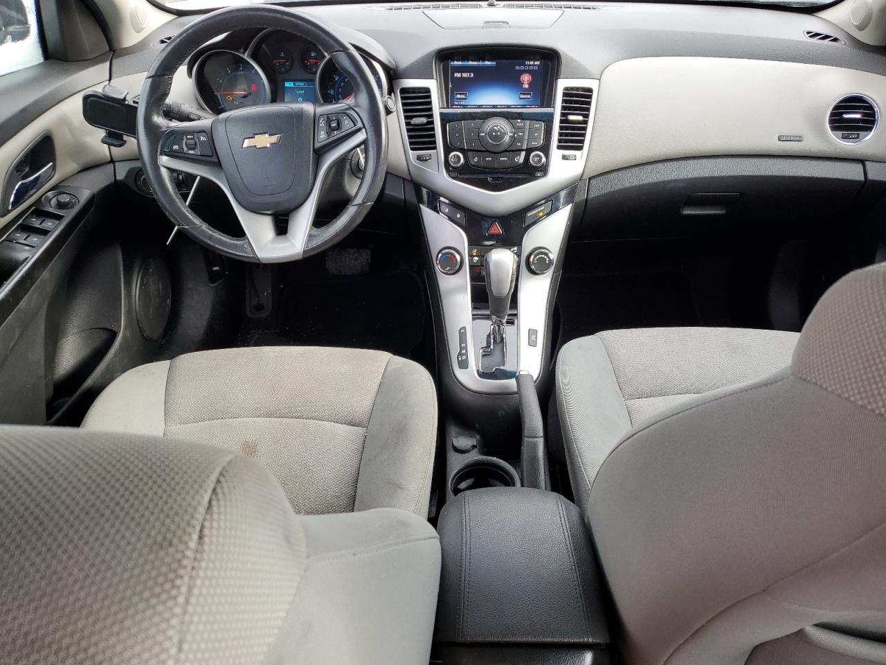 2014 Chevrolet Cruze - Image 8
