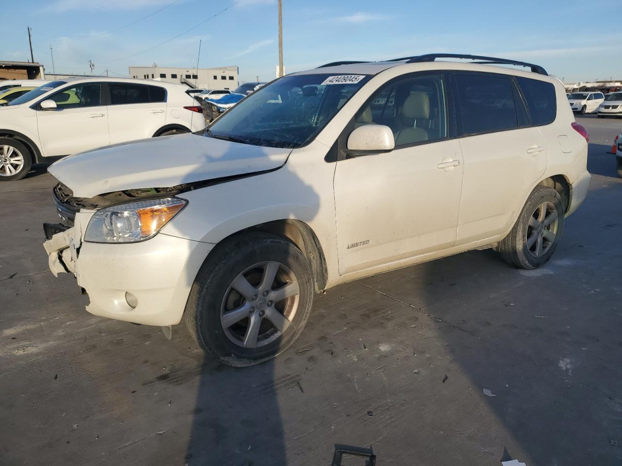 2008 Toyota RAV 4 - Image 1