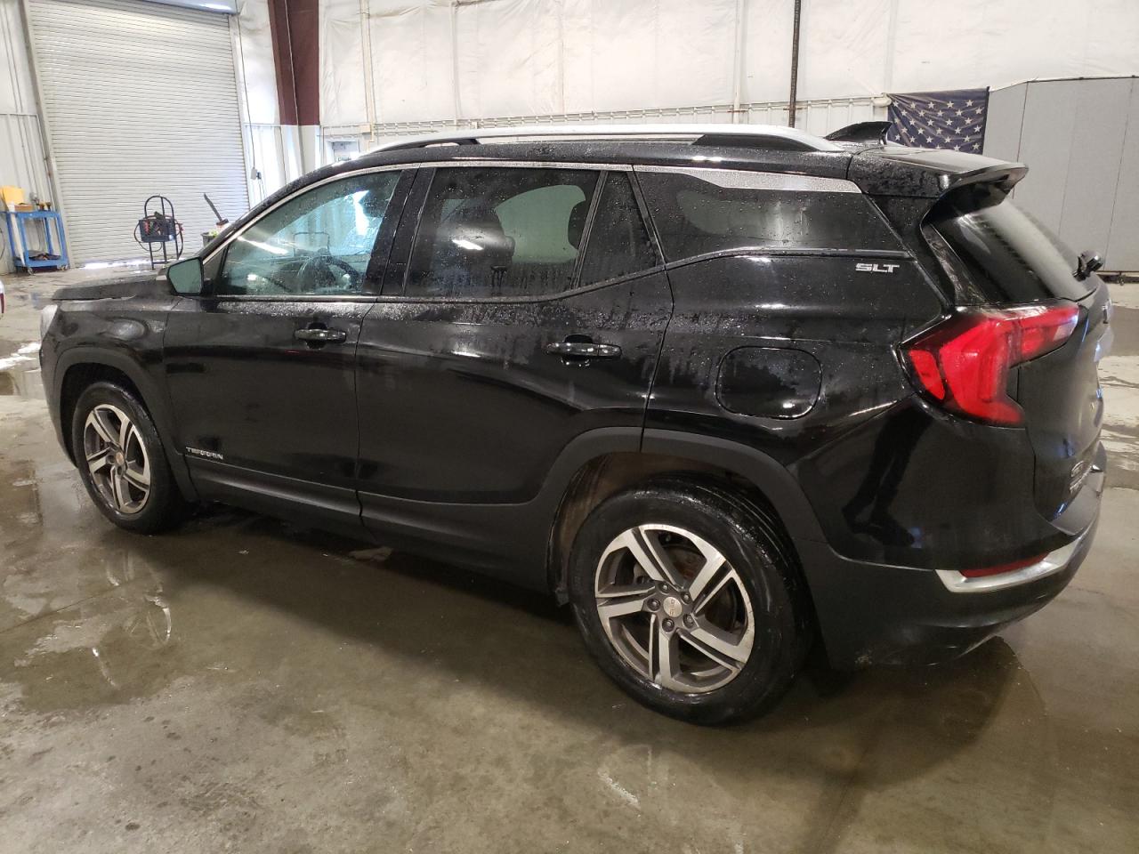 2020 GMC Terrain - Image 2