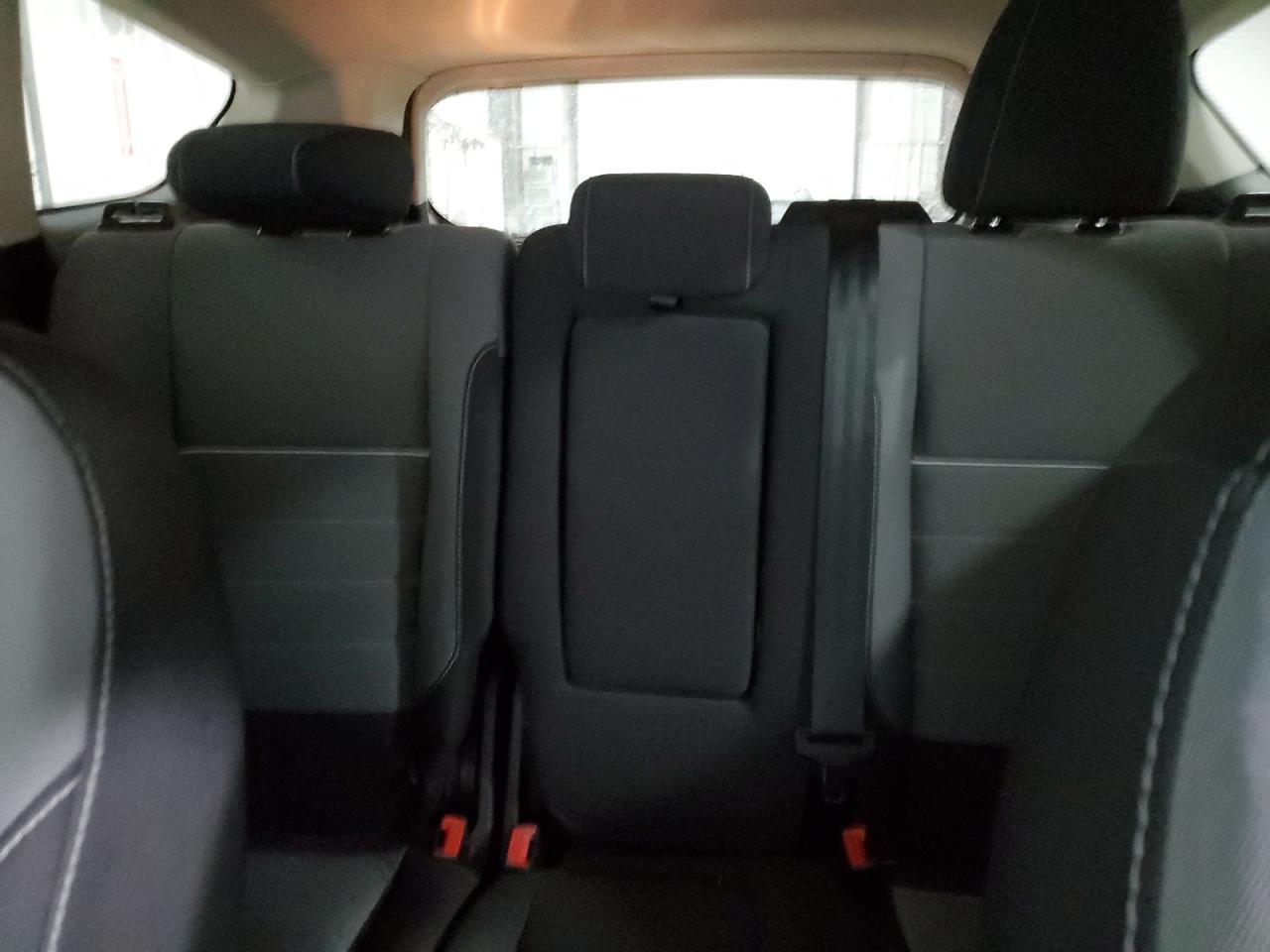2015 Ford Escape - Image 10