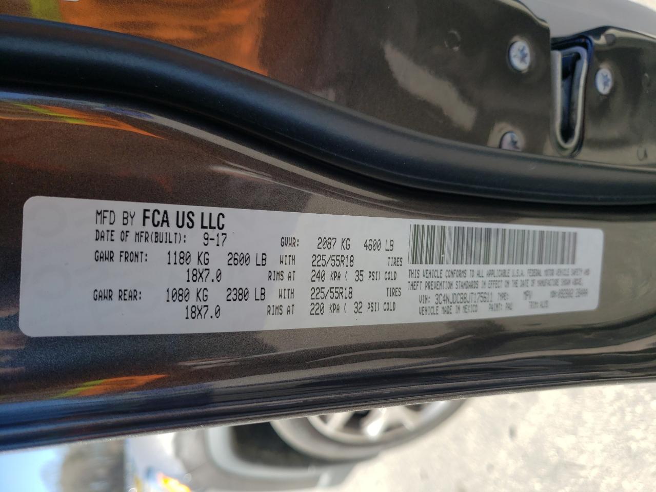 2018 Jeep Compass - Image 15