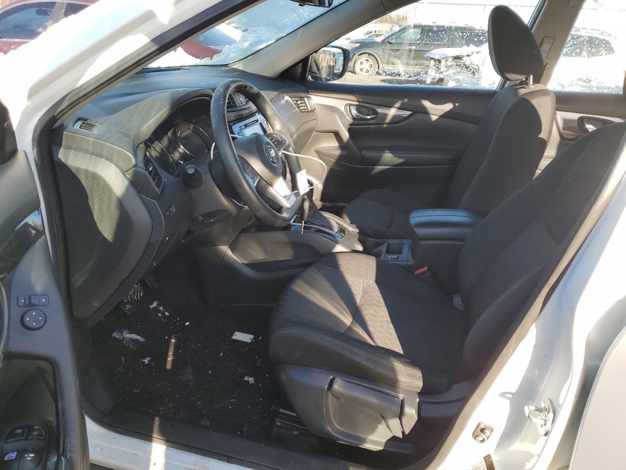 2018 Nissan Rogue - Image 7