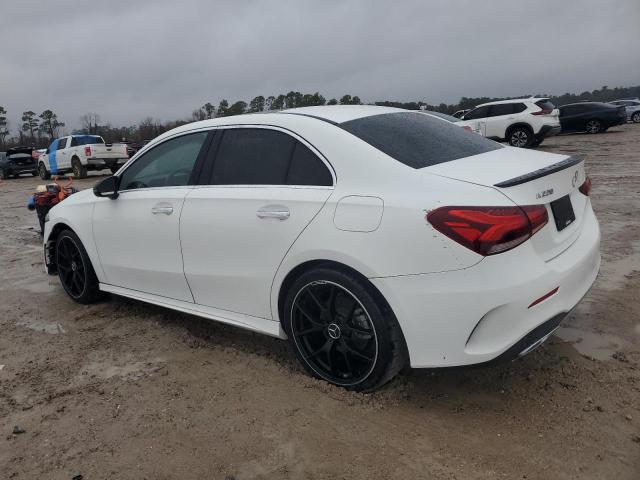  MERCEDES-BENZ A-CLASS 2019 Biały