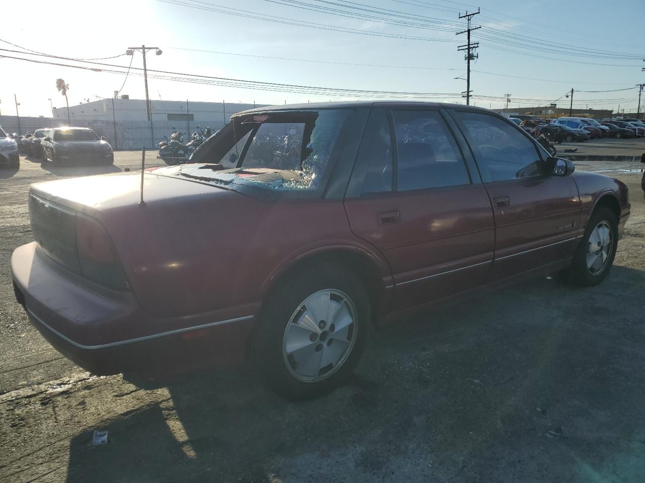1990 Oldsmobile Cutlass - Image 3