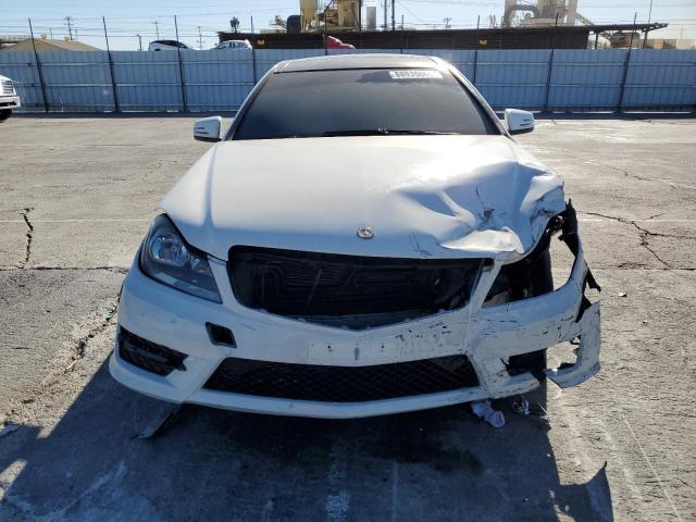 Купе MERCEDES-BENZ C-CLASS 2012 Белы