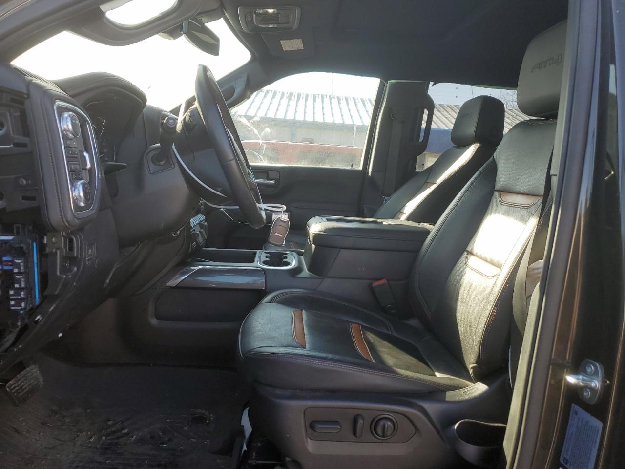 2022 GMC Sierra - Image 7