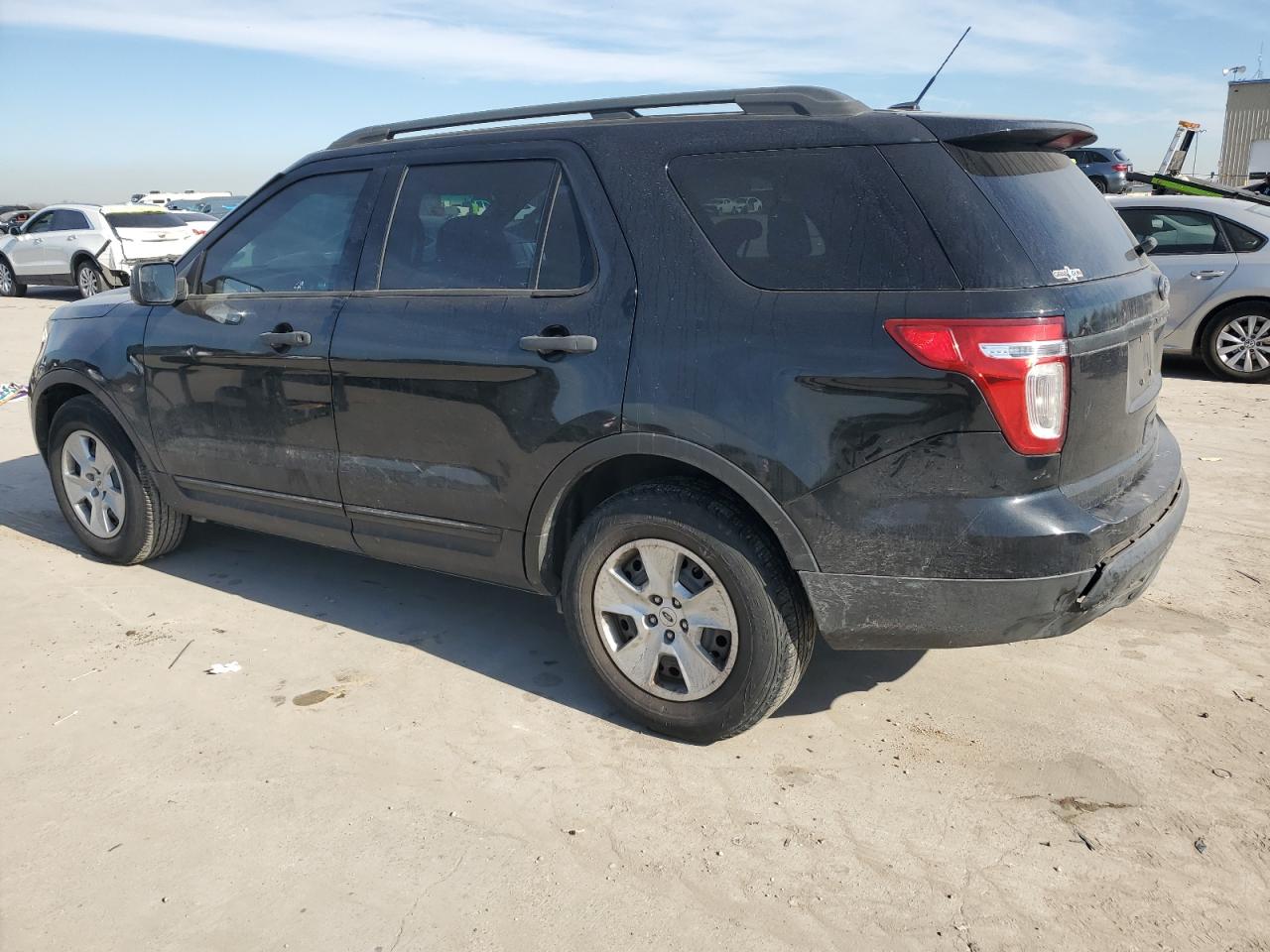 2014 Ford Explorer - Image 2