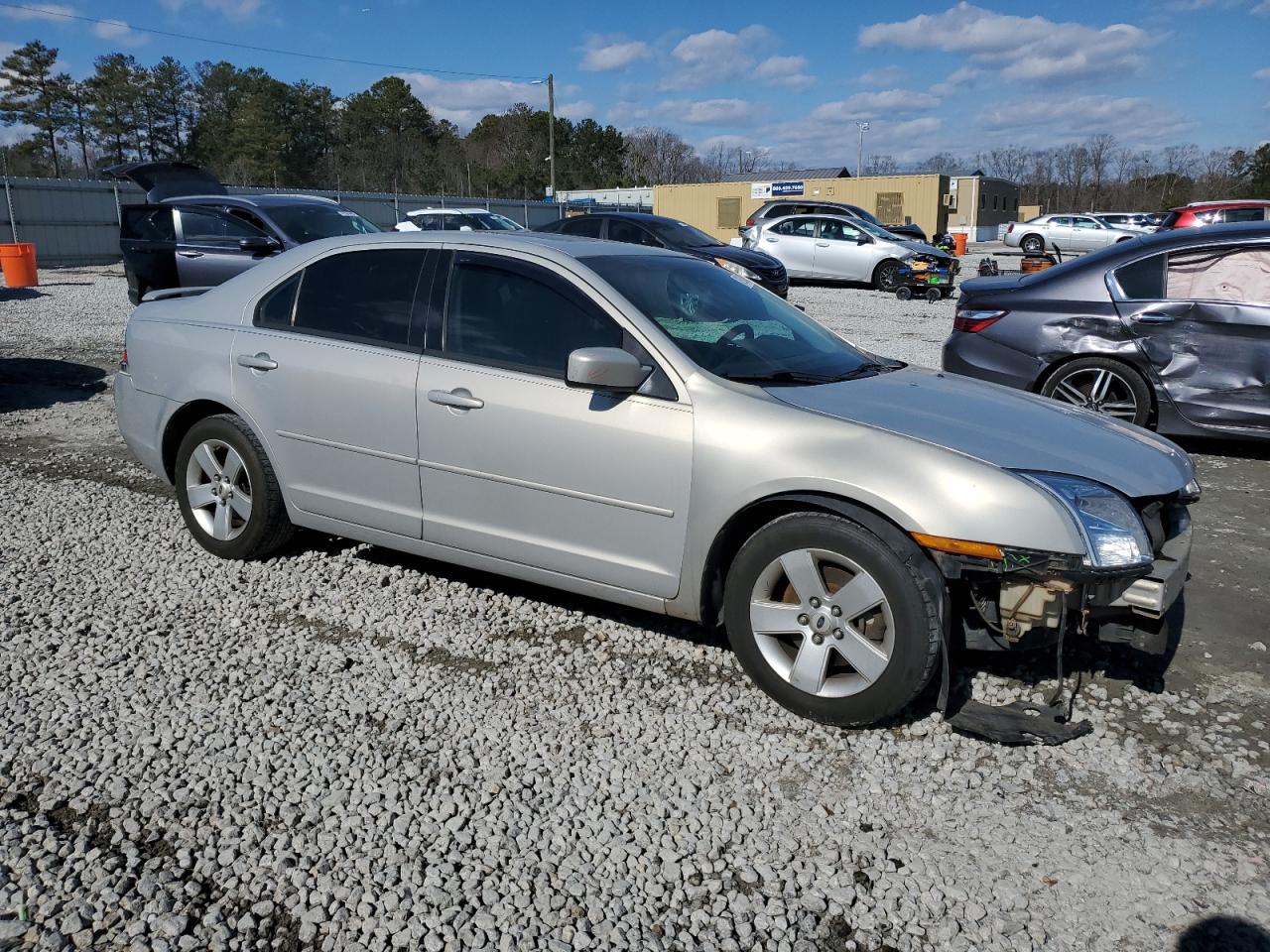 2009 Ford Fusion - Image 4