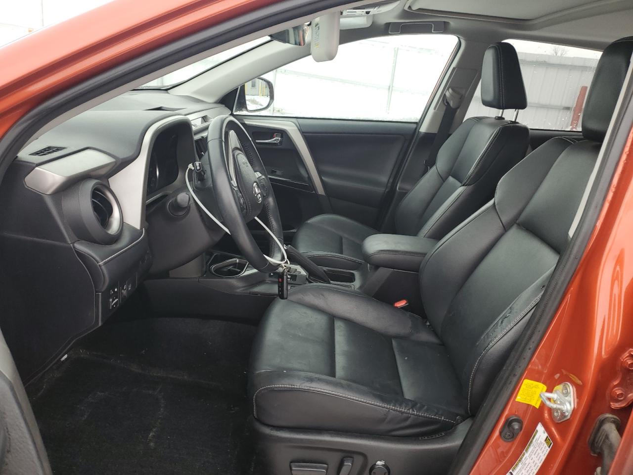2016 Toyota RAV 4 - Image 7