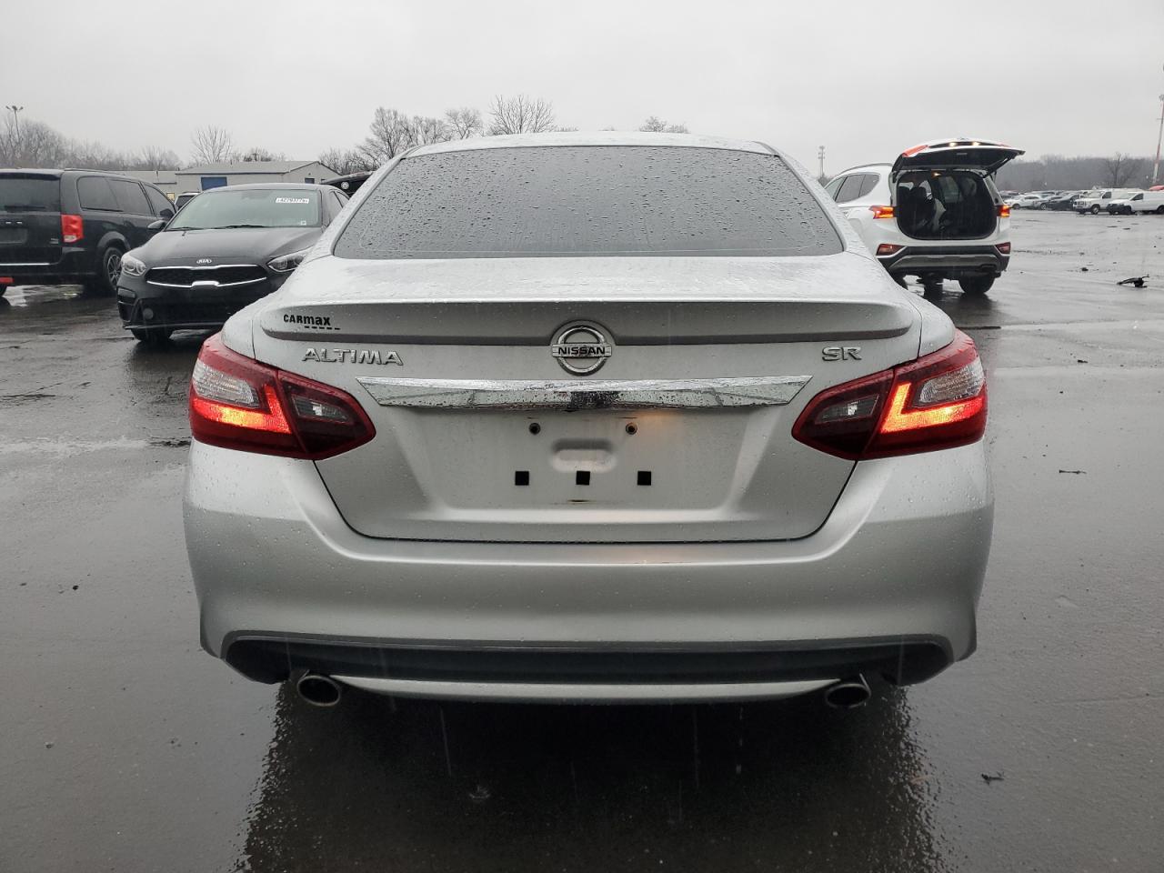 2017 Nissan Altima - Image 6