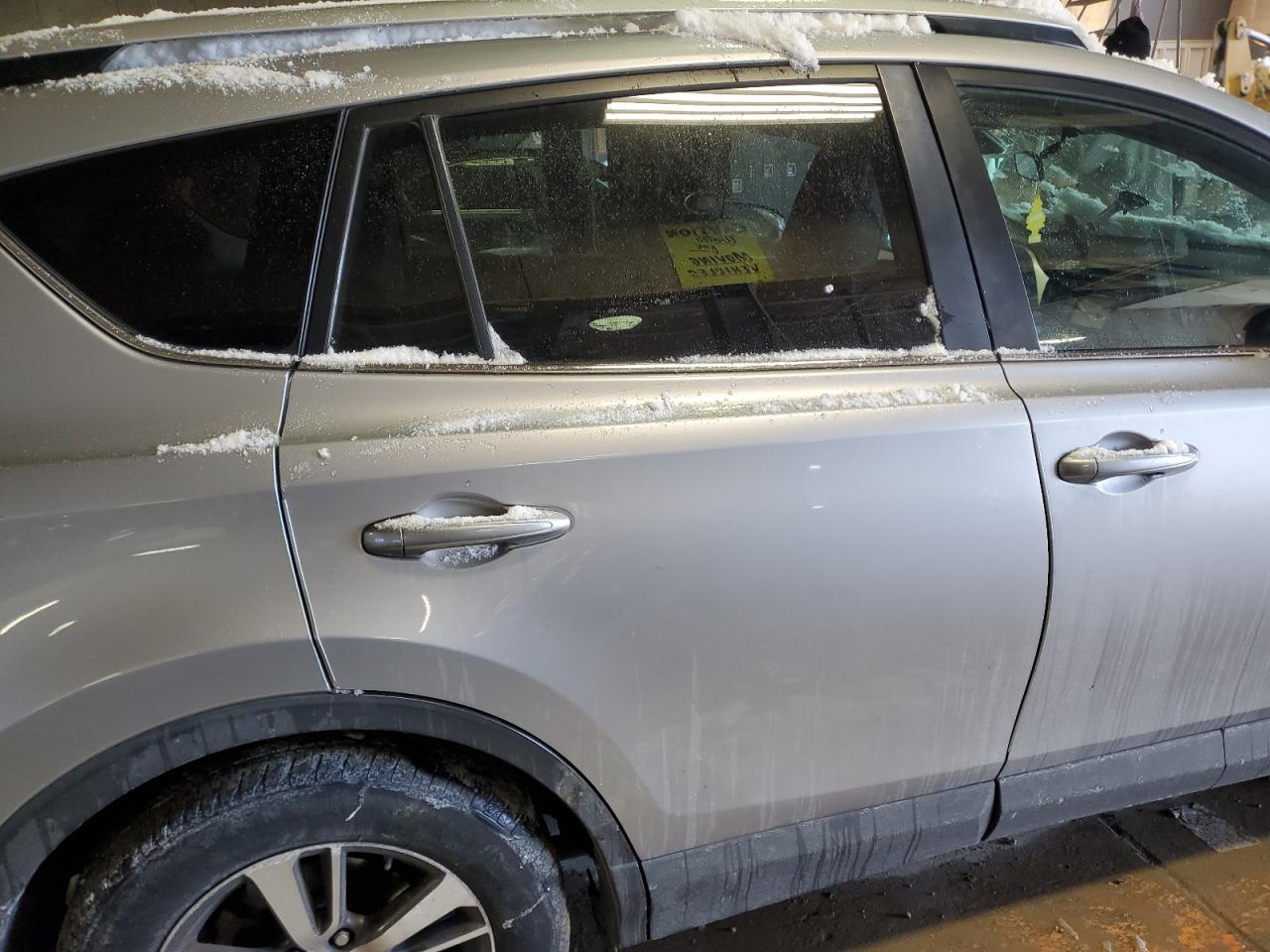 2016 Toyota RAV 4 - Image 11