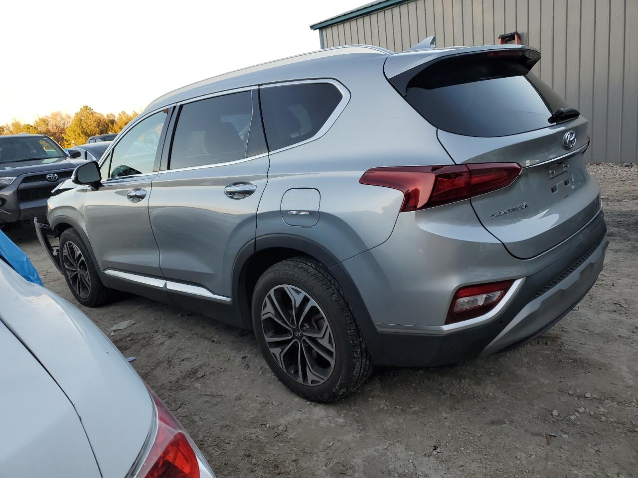 2020 Hyundai Santa Fe - Image 2