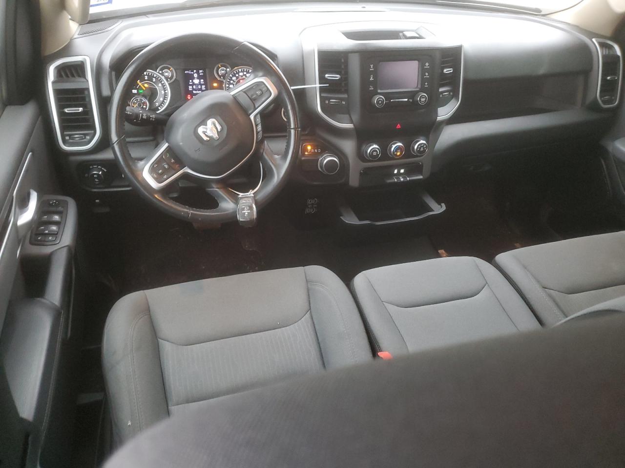 2020 RAM 1500 - Image 8
