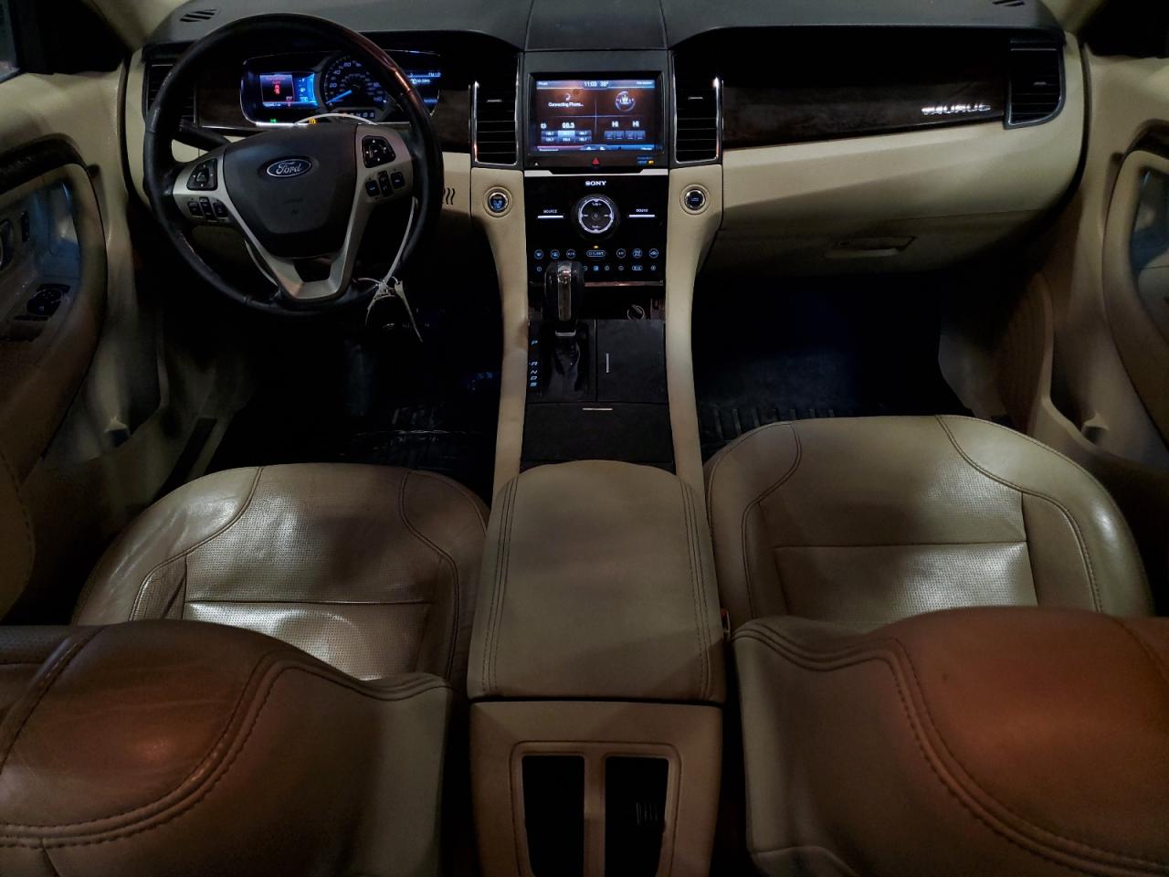 2013 Ford Taurus - Image 8