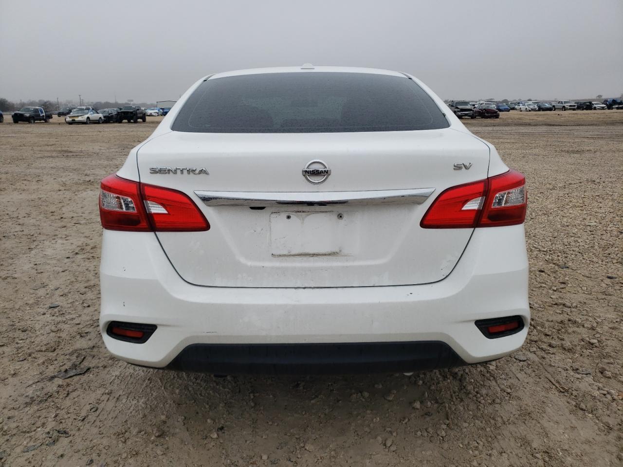 2019 Nissan Sentra - Image 6