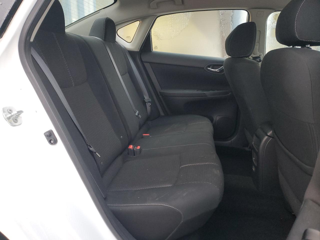 2018 Nissan Sentra - Image 10