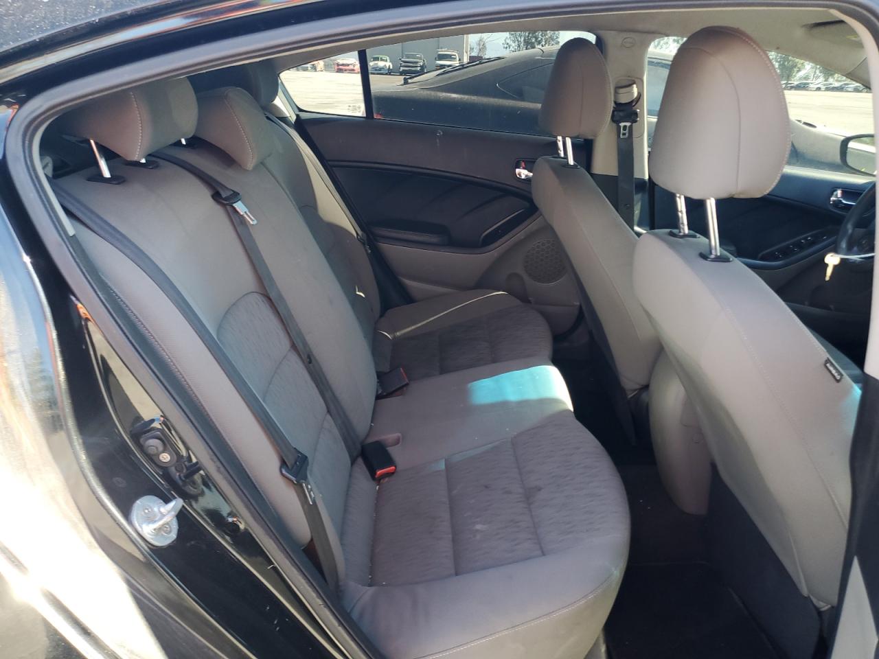 2014 Kia Forte - Image 10