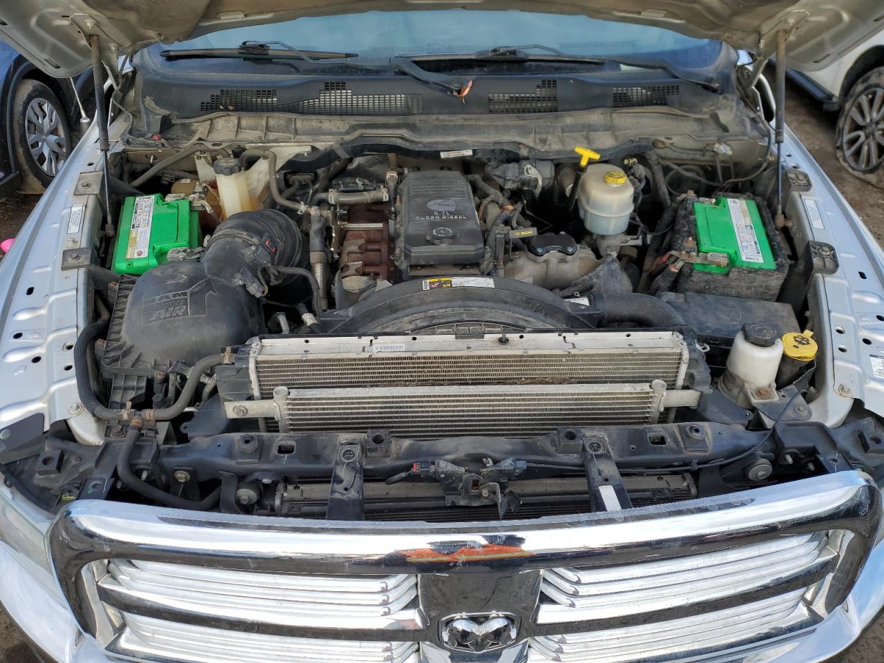 2014 RAM 3500 - Image 12