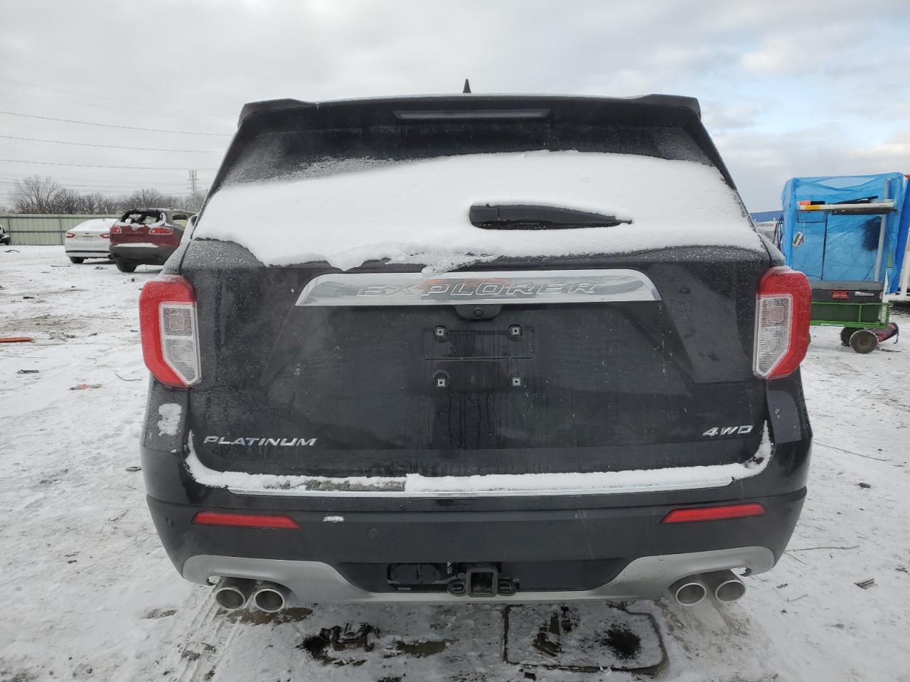 2022 Ford Explorer - Image 6