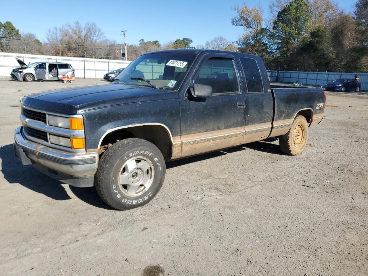 1995 Chevrolet GMT-400 - Image 1