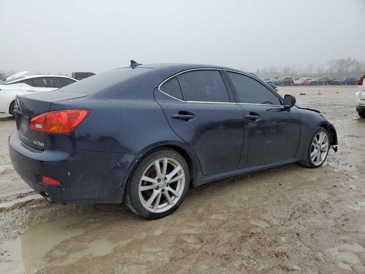 2007 Lexus IS - Image 3