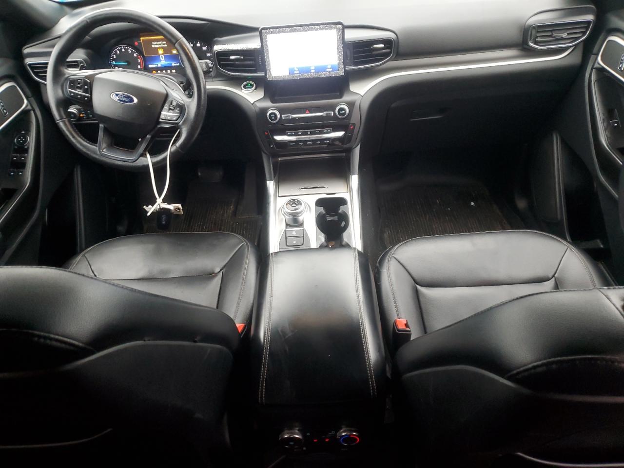 2020 Ford Explorer - Image 8