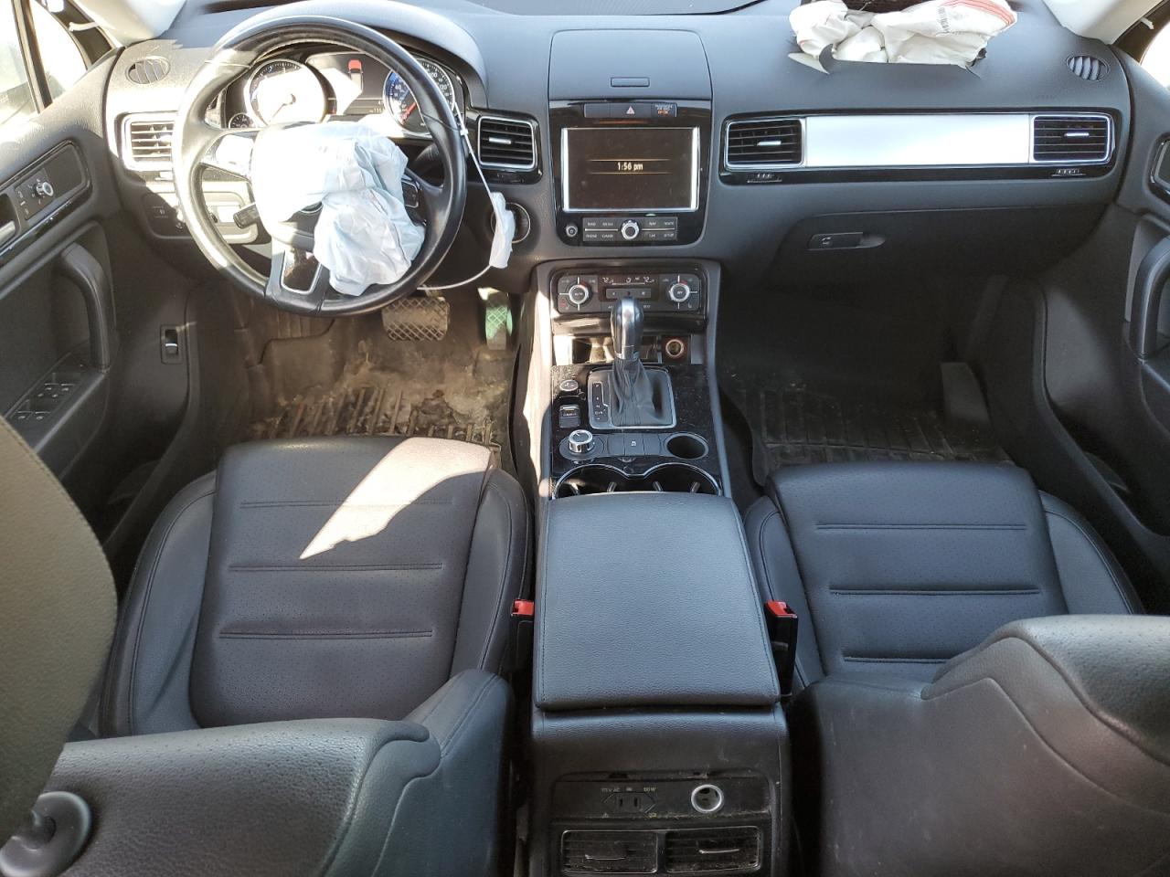 2014 Volkswagen Touareg - Image 8