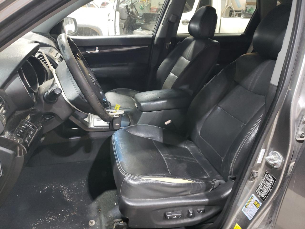 2011 Kia Sorento - Image 7