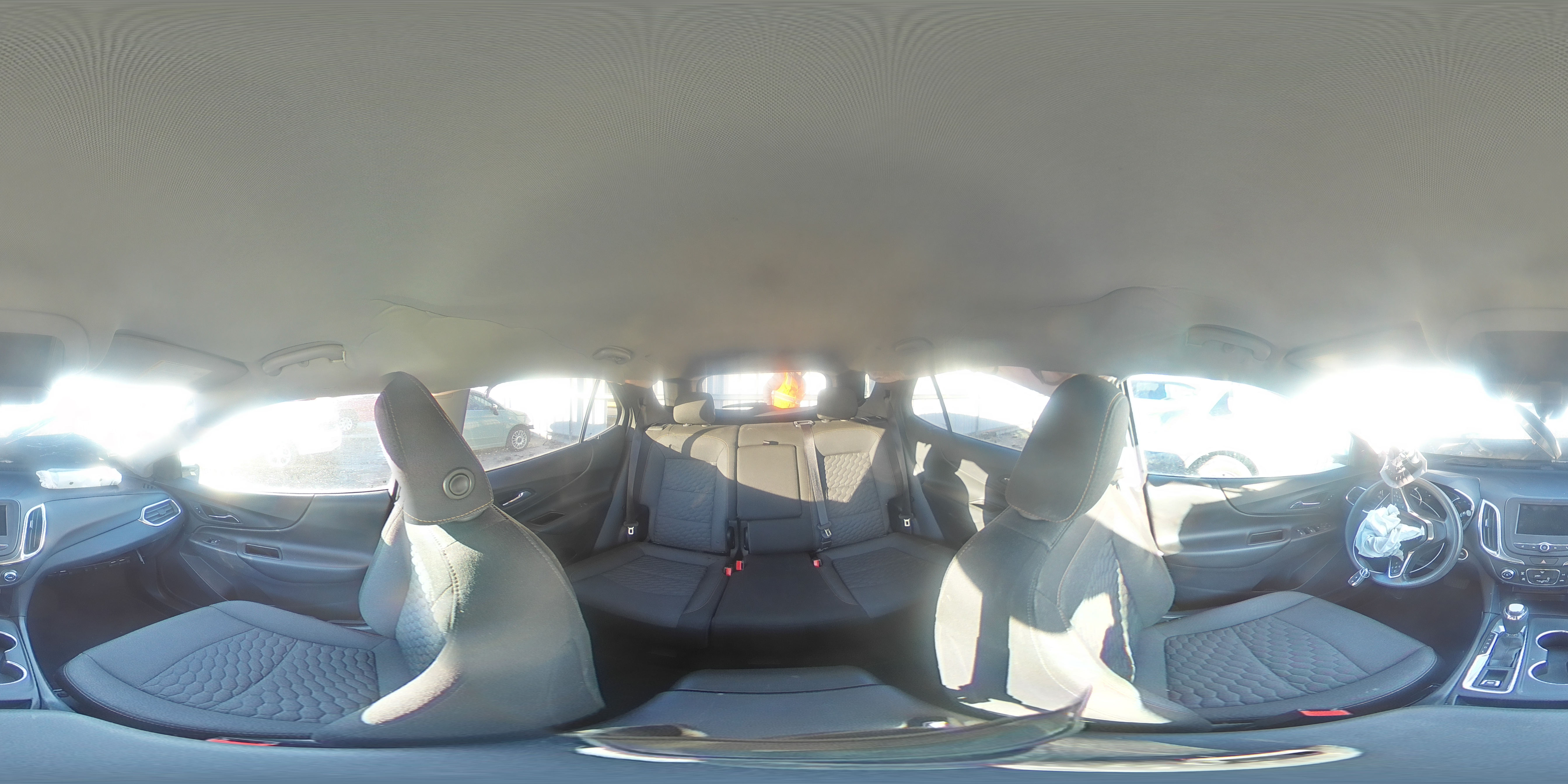 2020 Chevrolet Equinox - Image 13
