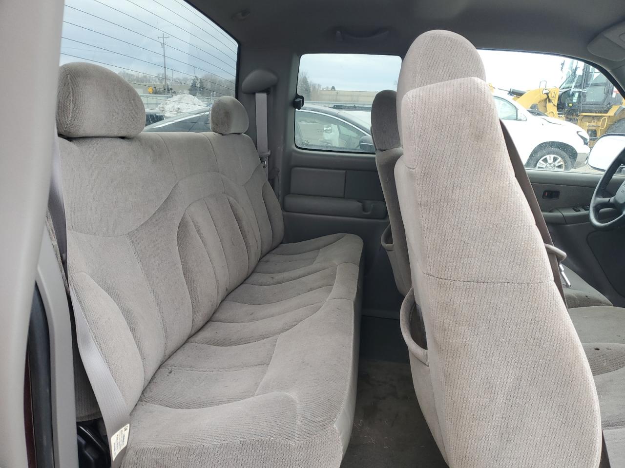 2000 GMC Sierra - Image 10