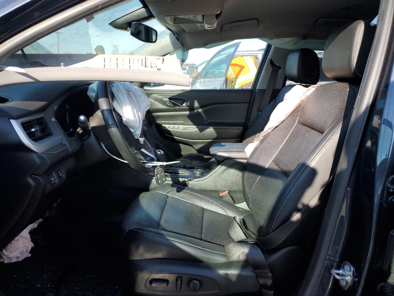 2019 GMC Acadia - Image 7