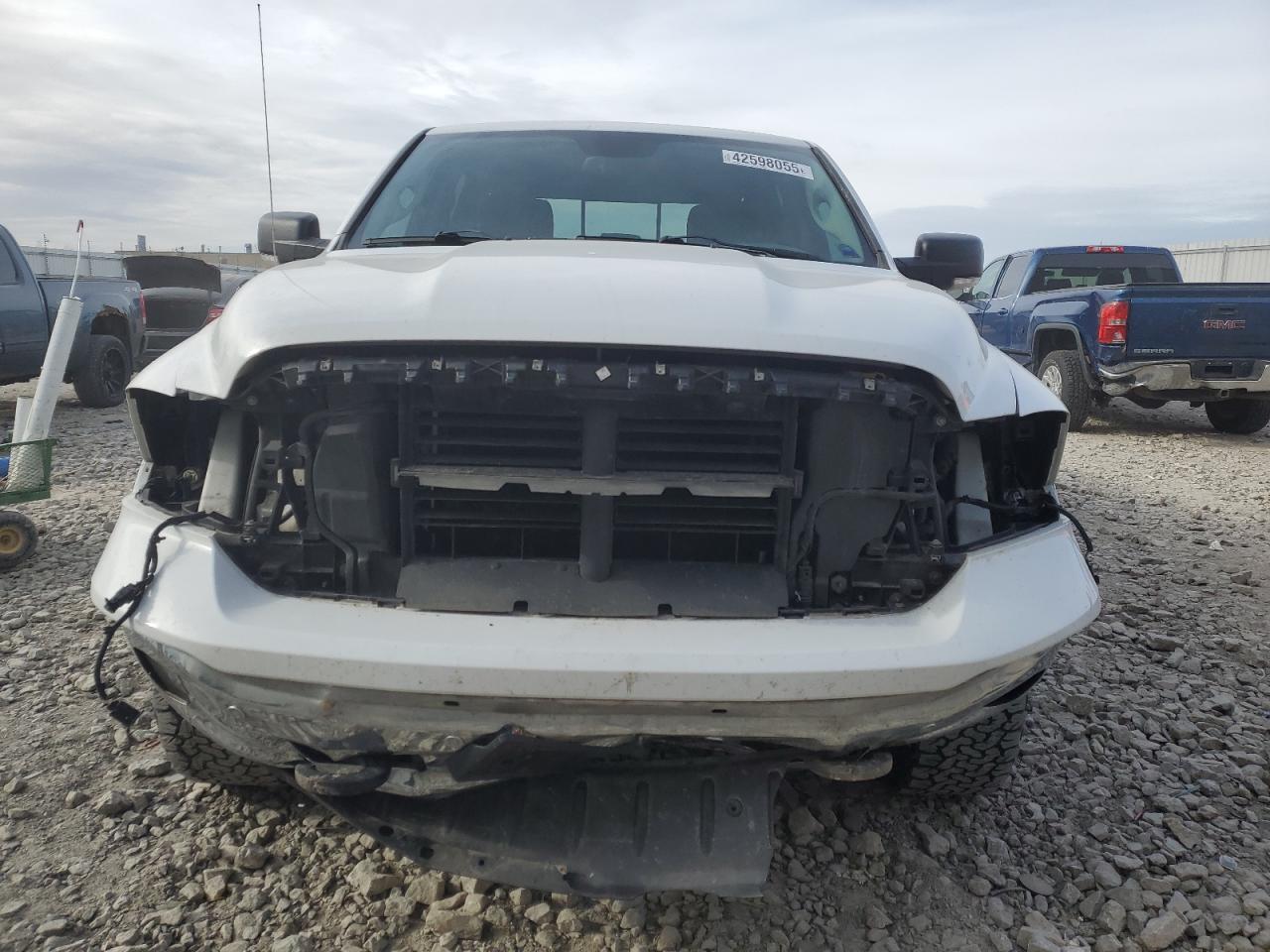 2015 RAM 1500 - Image 5