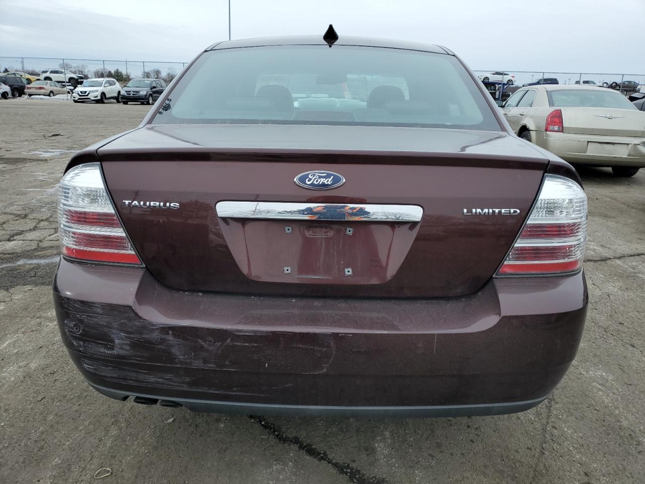 2009 Ford Taurus - Image 6