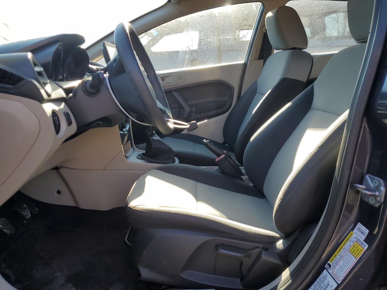 2013 Ford Fiesta - Image 7