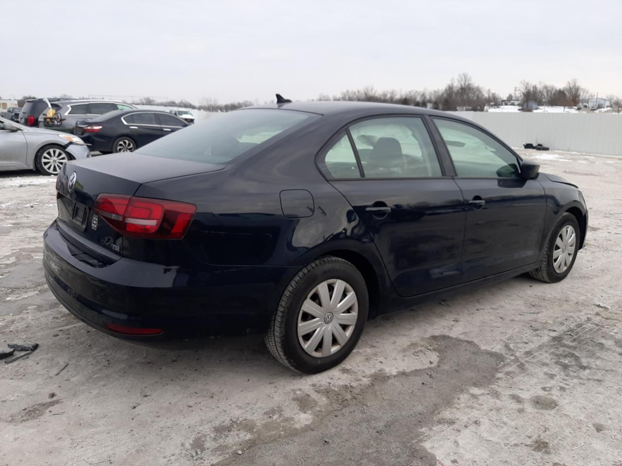 2016 Volkswagen Jetta - Image 3