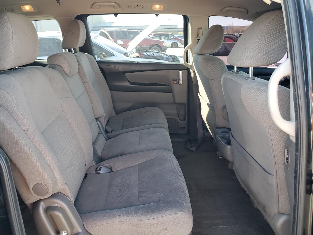 2015 Honda Odyssey - Image 11