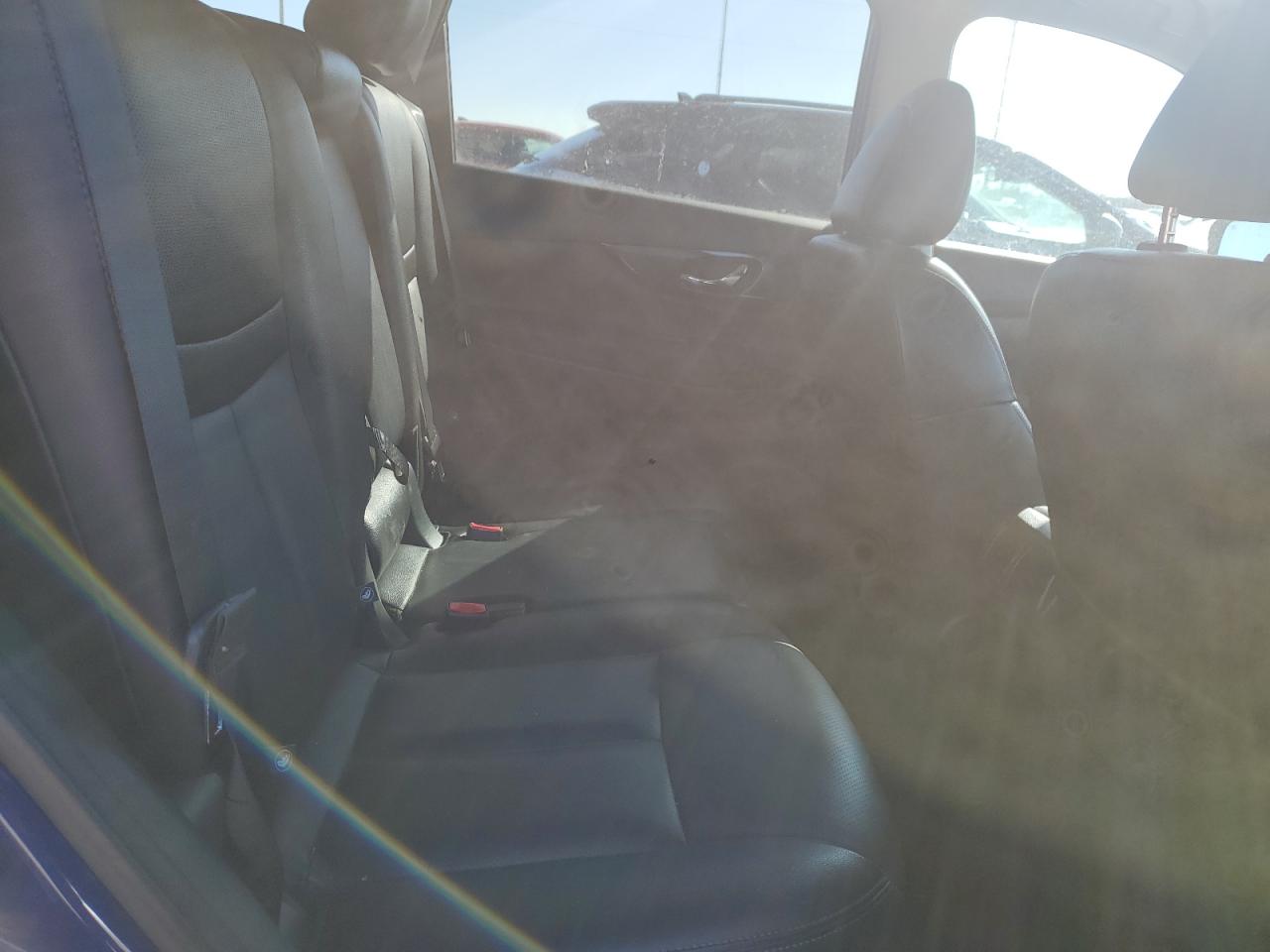 2017 Nissan Rogue - Image 11