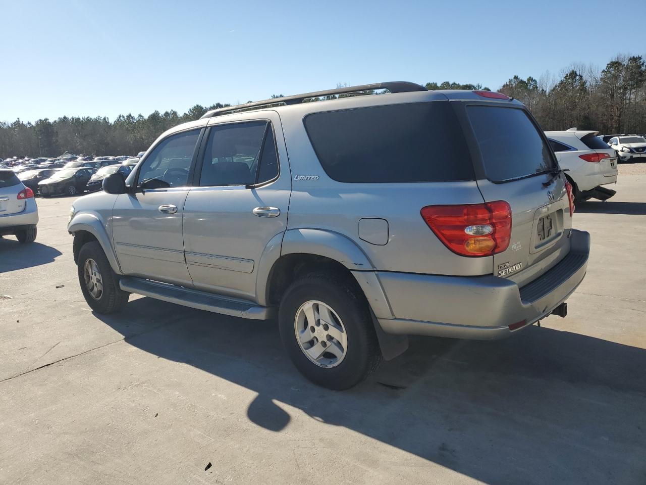 2002 Toyota Sequoia - Image 2