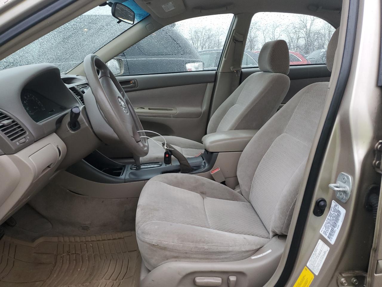 2003 Toyota Camry - Image 7
