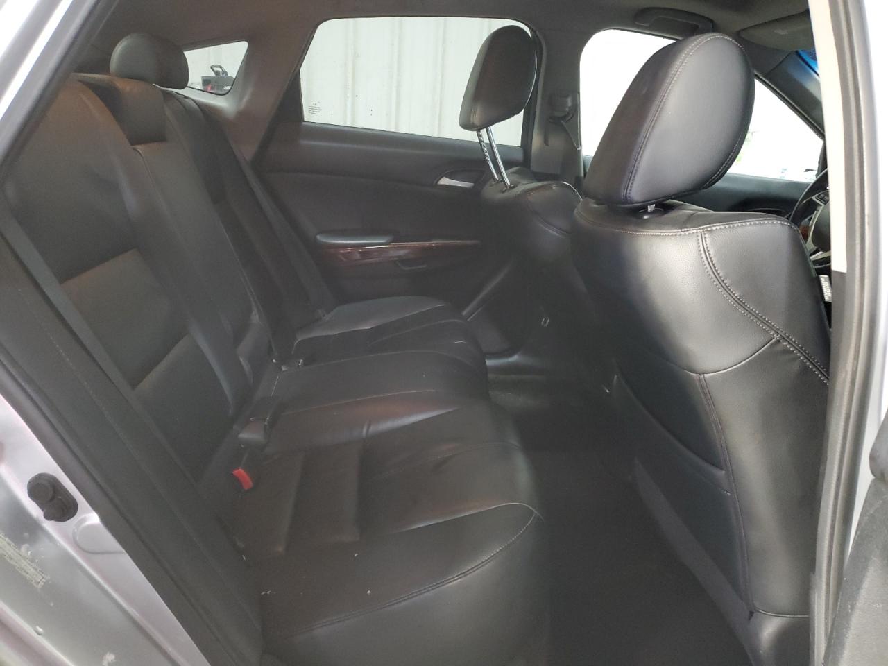 2010 Honda Accord - Image 10